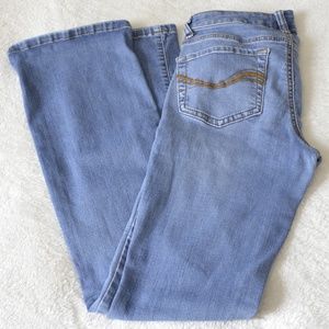 SO Size 7 Bootcut Jeans